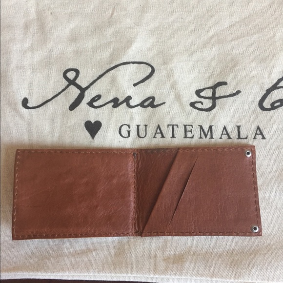 Nena & Co wallet brand new in box - Picture 4 of 6